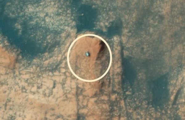 NASA опубликовало снимок марсохода Curiosity на горе Мон-Мерка
